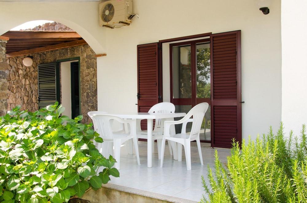 Residence Cort'e Accas Bari Sardo Exterior foto