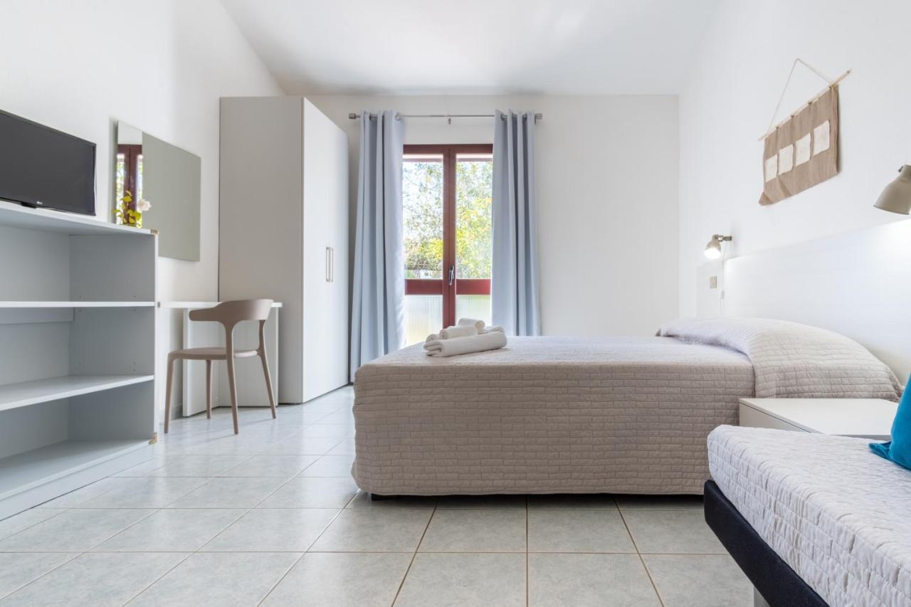 Residence Cort'e Accas Bari Sardo Exterior foto